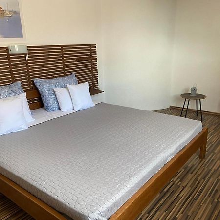Apartmani Mia Trogir Exterior foto