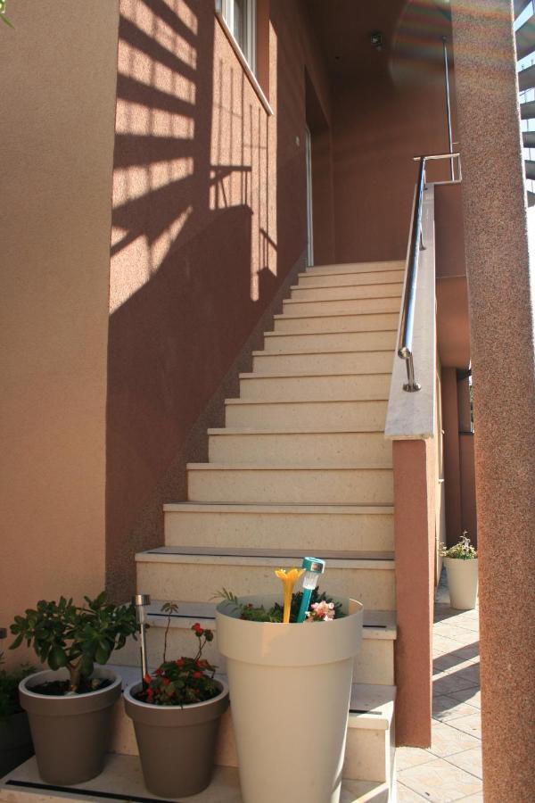 Apartmani Mia Trogir Exterior foto