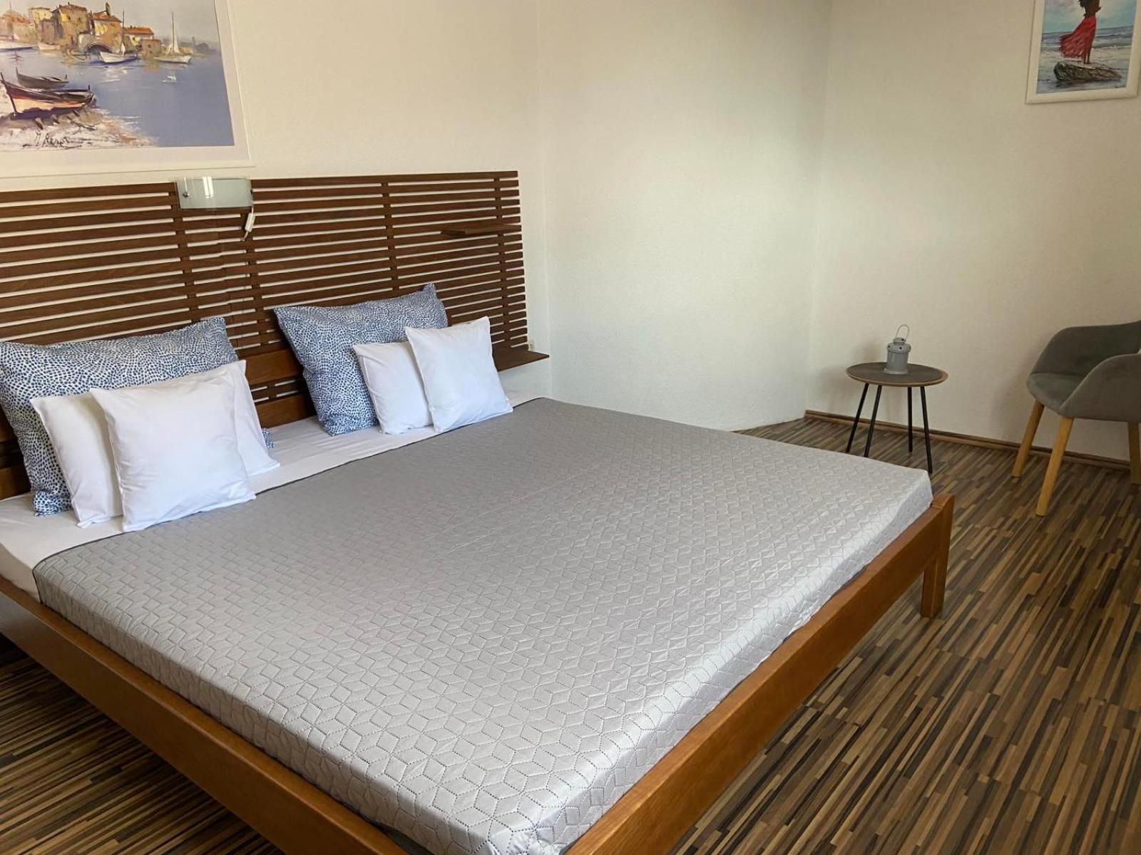 Apartmani Mia Trogir Exterior foto