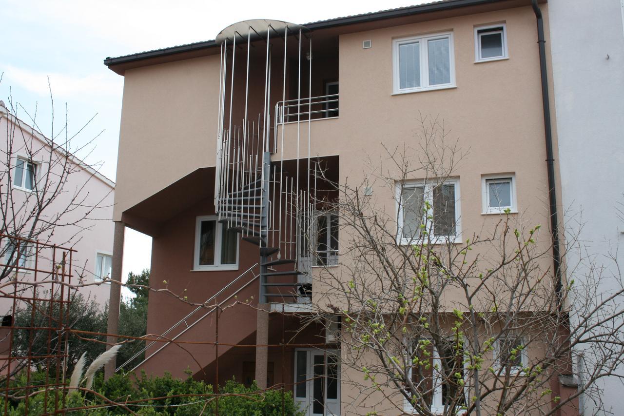 Apartmani Mia Trogir Exterior foto