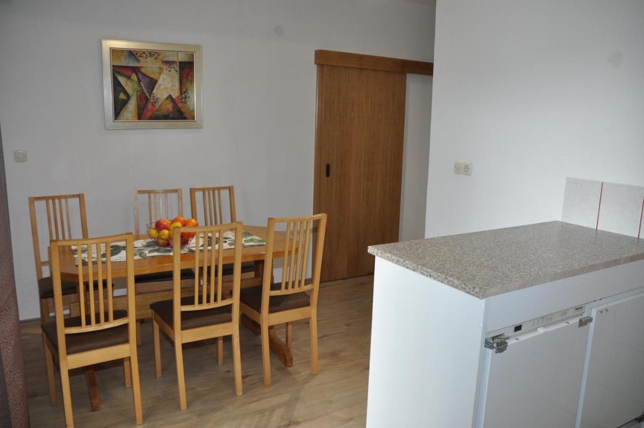 Apartmani Mia Trogir Exterior foto