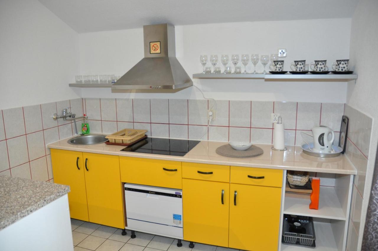 Apartmani Mia Trogir Exterior foto
